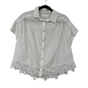 American Eagle White Linen Blend Eyelet Lace Hem Short Sleeve Button Down Small
